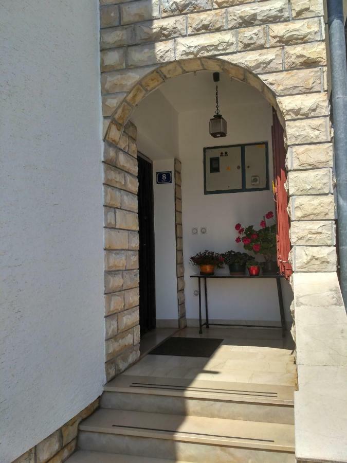 Apartmani Tonica Sukošan Buitenkant foto