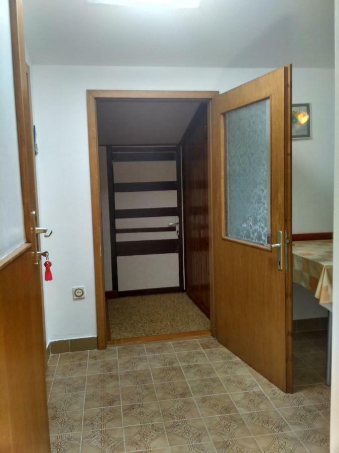 Apartmani Tonica Sukošan Buitenkant foto