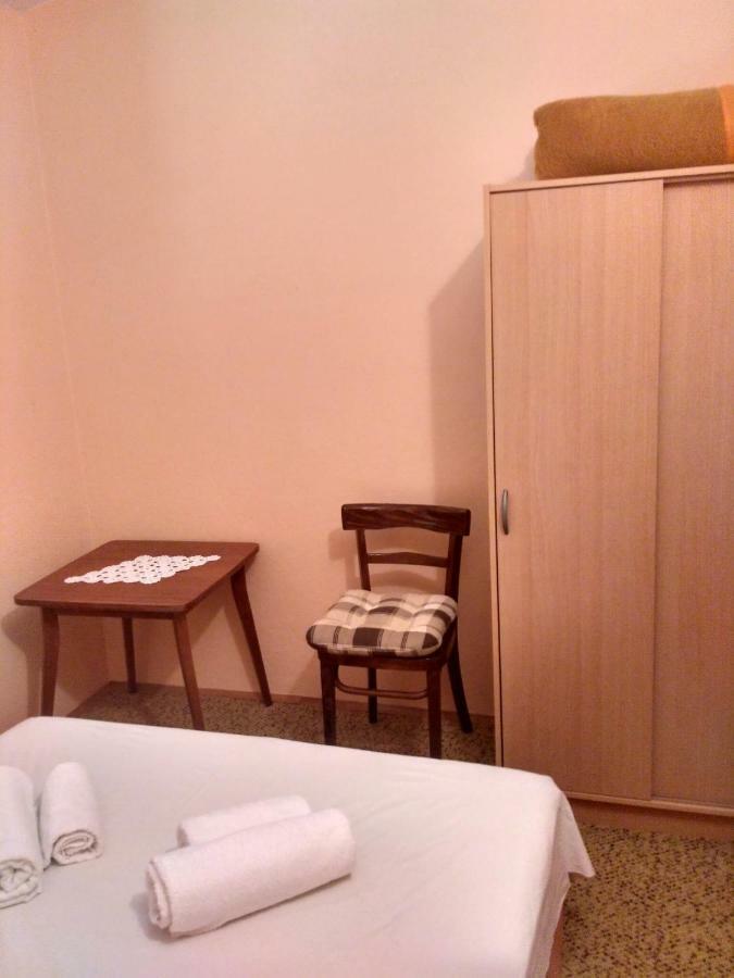 Apartmani Tonica Sukošan Buitenkant foto
